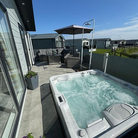 Golden Anchor - The Oakland Lodge - Coastal Caravan Breaks Chapel Saint Leonards Exterior foto